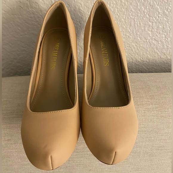 Dream Pairs Shoes - Nude heels
